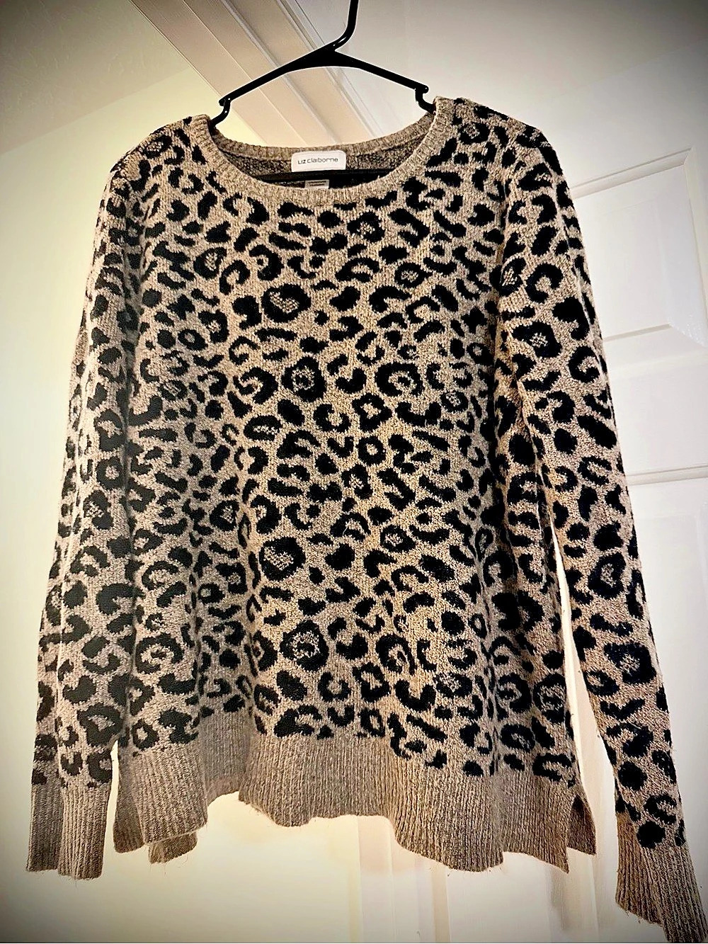 Liz Claiborne Leopard Print Crewneck Sweater XL